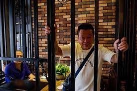 رستوران زندان شیطان در چین
